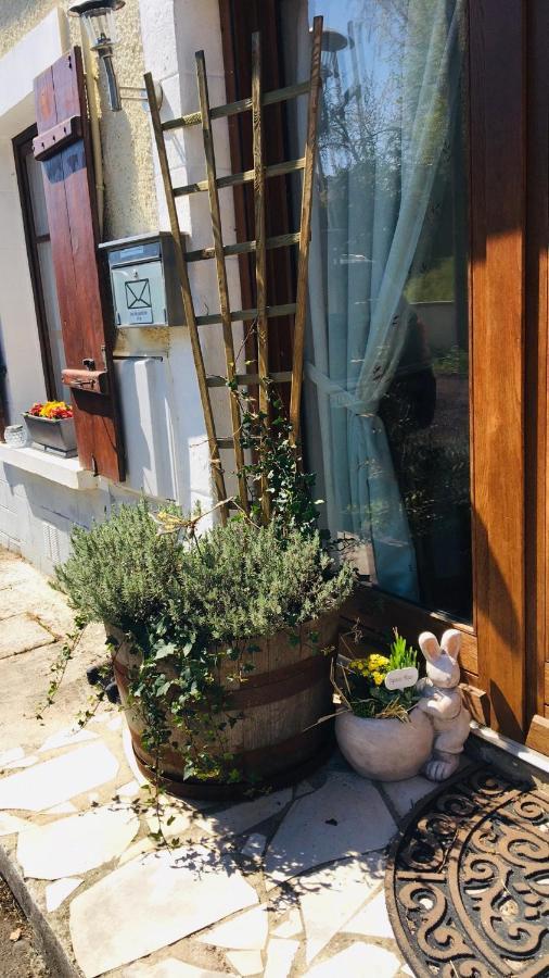Maison Blanche De Hudson Cussac  Exterior photo